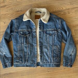 Levi’s Blue Denim Jacket with Sherpa Lining
